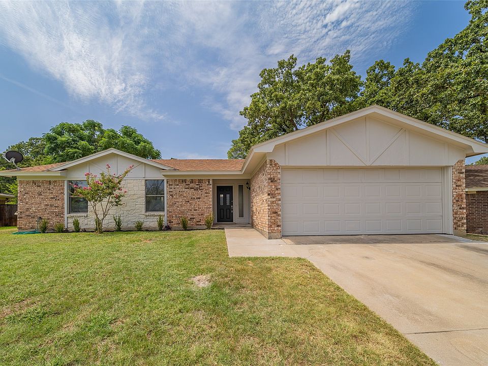 1st image of 4111 Chipwood Ct