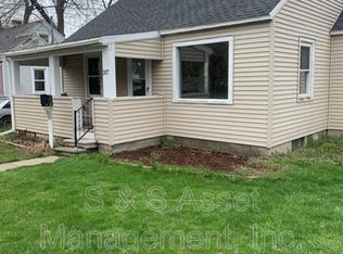 317 E Everettdale Ave, Lansing, MI