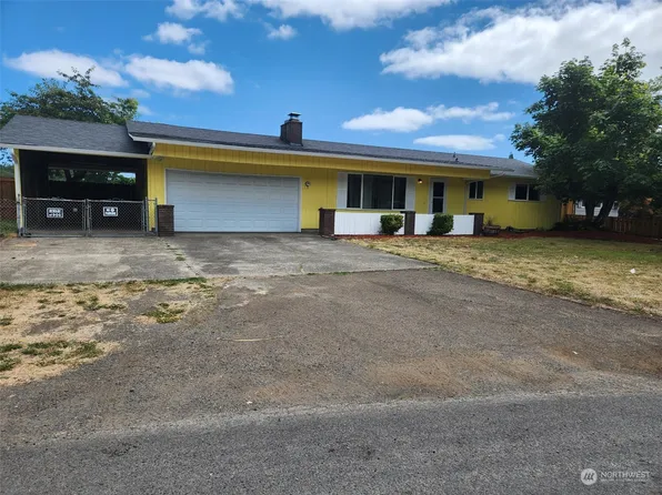 202 Ventura Drive, Kelso, WA 98626