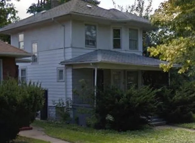139 S 18th Ave photo 1