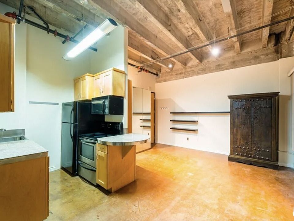 312 W 5th St APT 321, Los Angeles, CA 90013 | Zillow