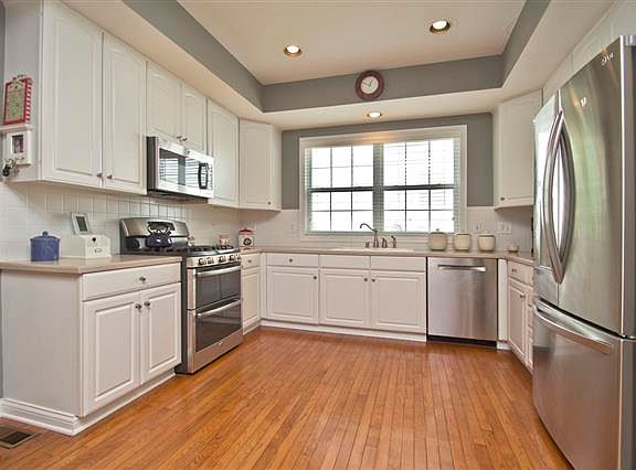 2nd image of 5045 Heath Gate Dr