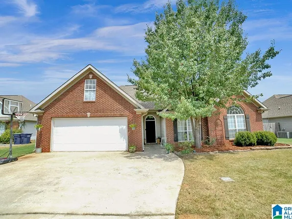 708 Barkley Cir, Alabaster, AL 35007