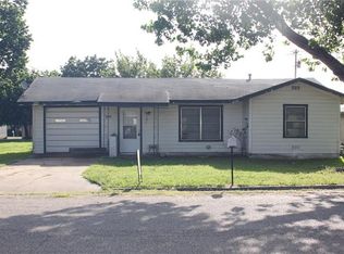 515 S Llano St, Whitney, TX 76692