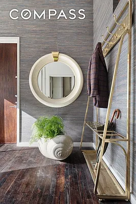 Sold by Compass | media 28