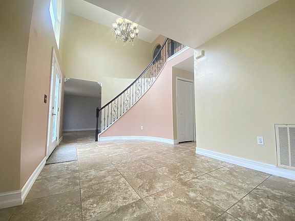 5th image of 9732 Water Fern Cir