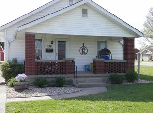 136 S 4th Street Rd, Seymour, IN 47274
