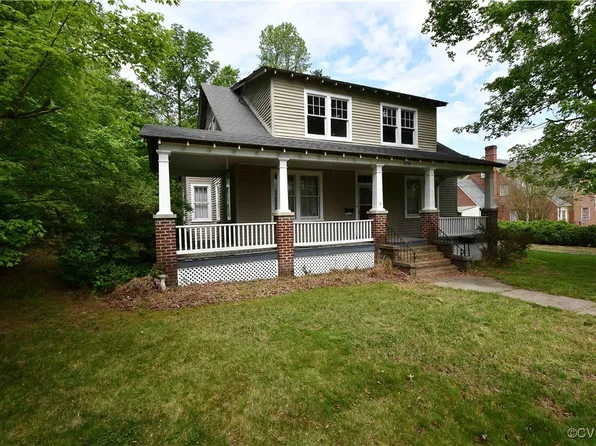 1016 S Main St, Blackstone, VA 23824