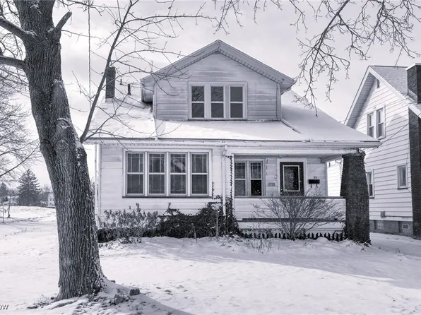 35 Erskine Ave, Youngstown, OH 44512