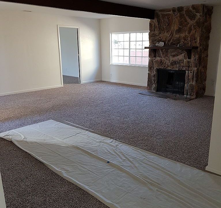 2nd image of 4024 Monroe St