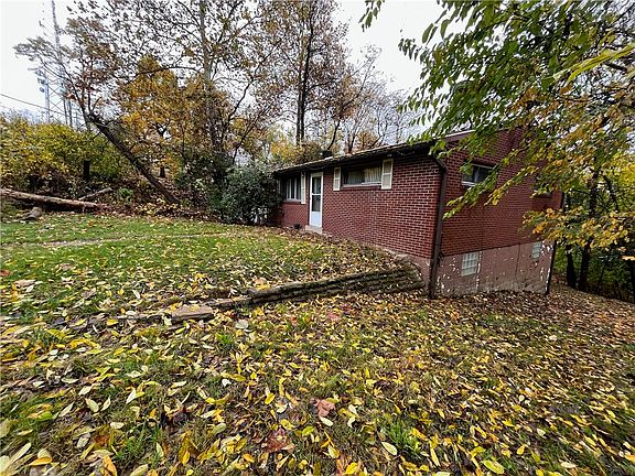 3rd image of 12811 Whirlwood Dr