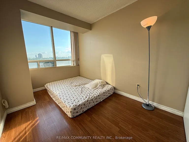 3050 Ellesmere Rd #1711 — Photo 7