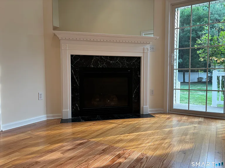 511 Elm St #9-1 — Photo 9