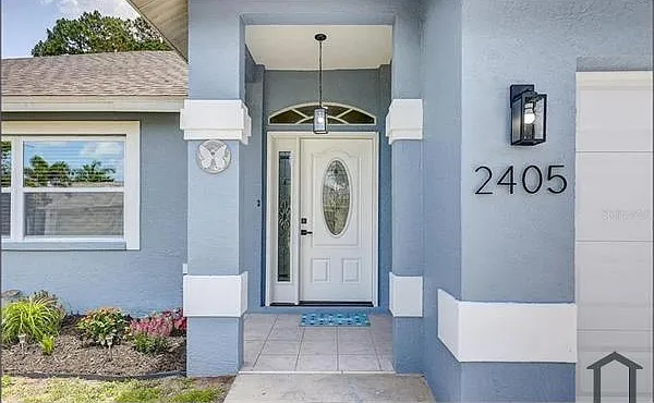 4 bed, 2010 sqft, $3,900 — Photo 1