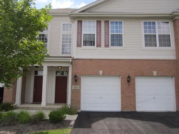 10201 Camden Ln #D, Bridgeview, IL 60455