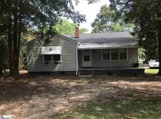 2 Davis St, Williamston, SC 29697