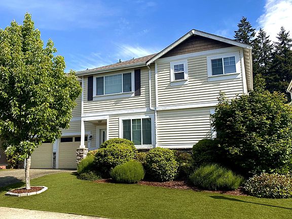 2nd image of 1140 Koda Cir SE