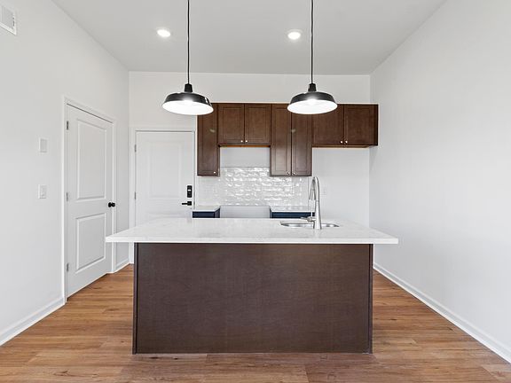 5th image of 1630 N 20th St #3