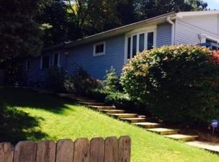 8605 N Division Ave, Sparta, MI 49345