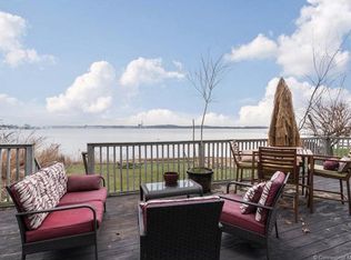 161 1st Ave, West Haven, CT 06516