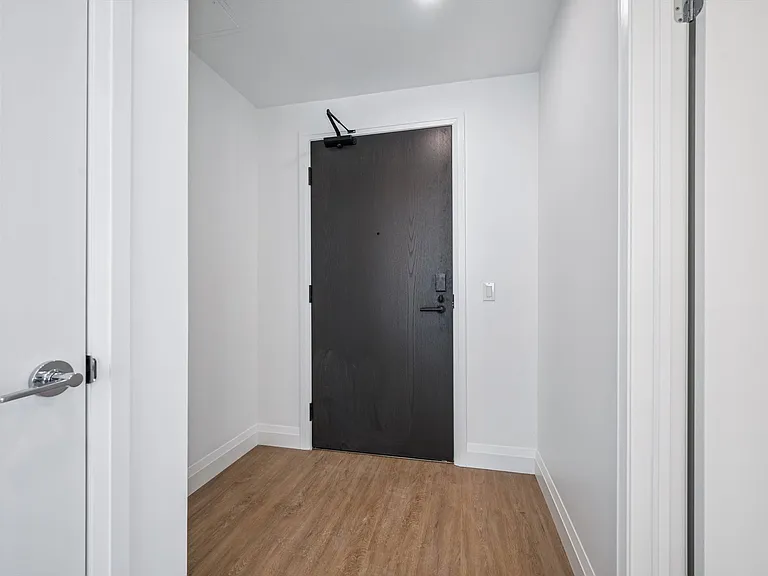 410 Westhaven St — Photo 44