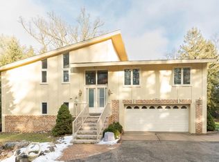 N11W31386 Fairfield Way, Delafield, WI 53018