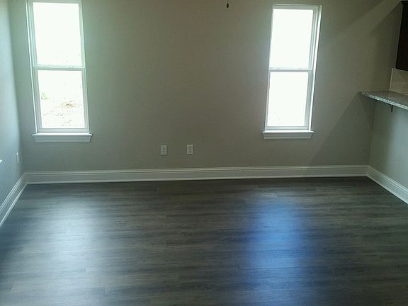 2nd image of 1746 N Sang Ave