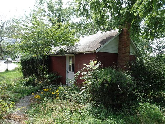 3rd image of 300 Wallace St