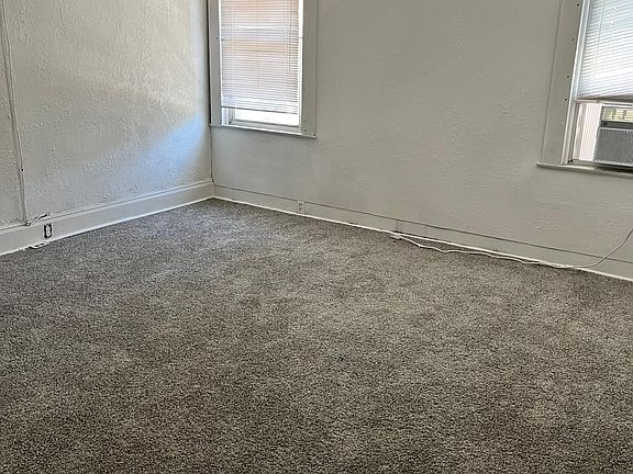 5th image of 525 Glenwood Ave