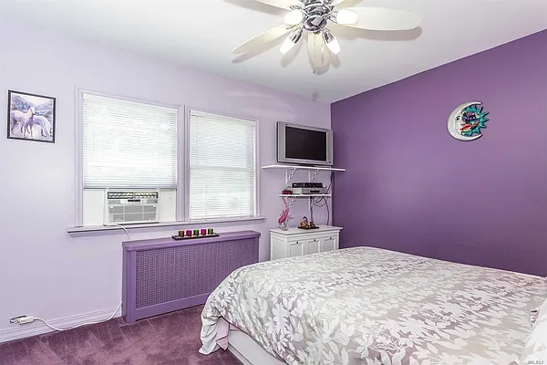 Sold by Douglas Elliman | media 8