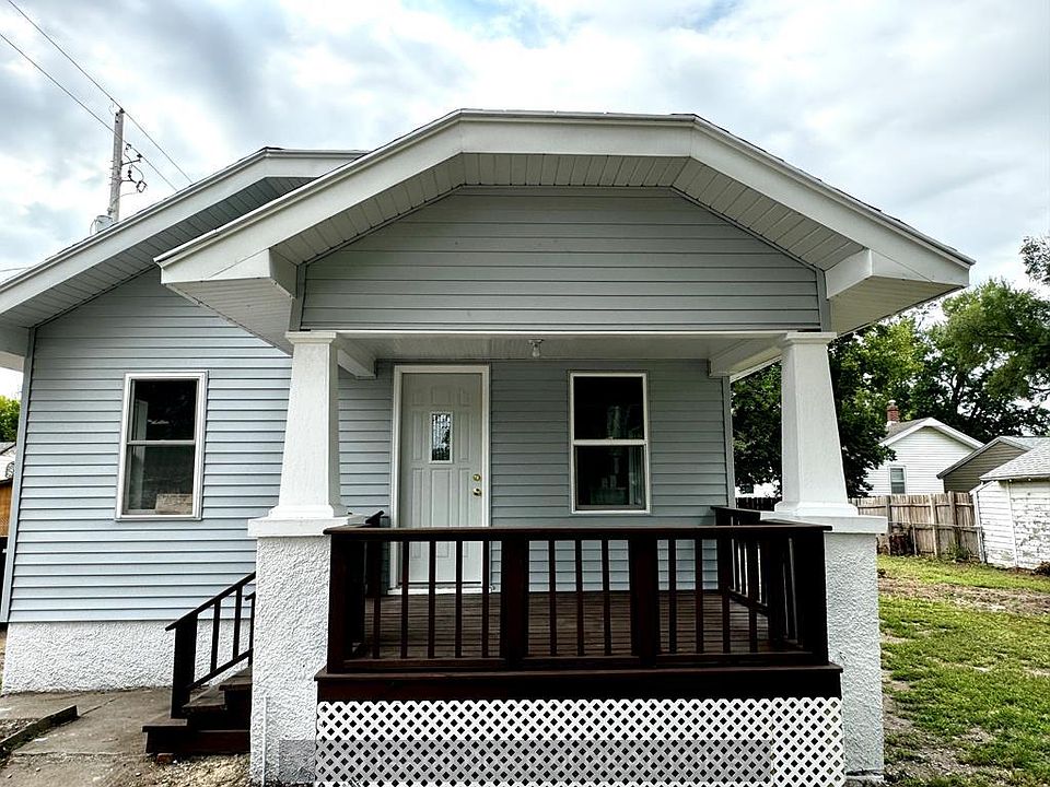 1st image of 1815 W 16th St