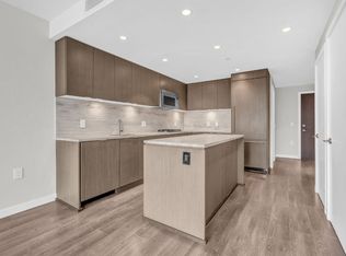 125 E 14th St #14XX, North Vancouver, BC