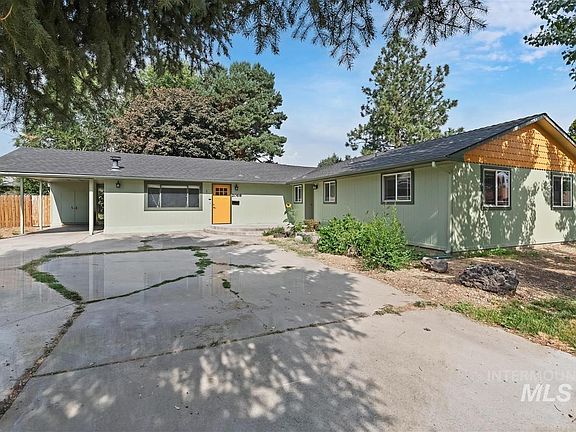 2nd image of 2068 S Crystal Way