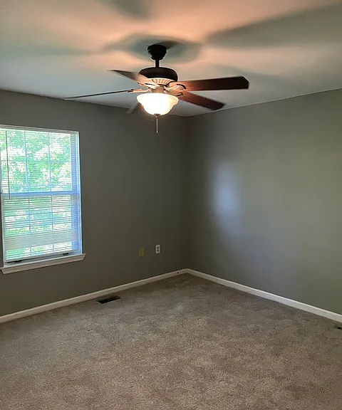 104 S Oak Cliff Ct — Photo 12