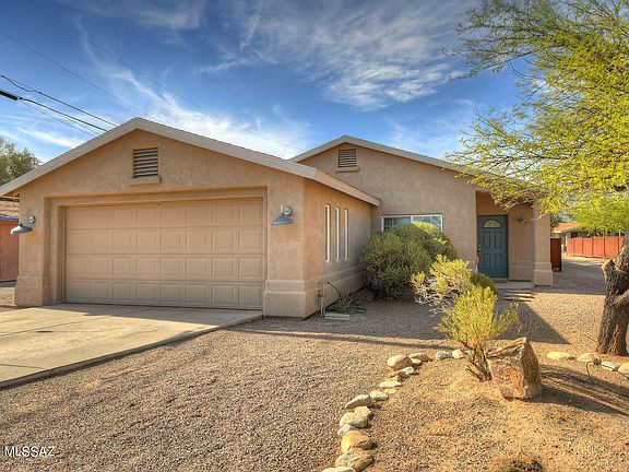 2nd image of 3437 E Blacklidge Dr