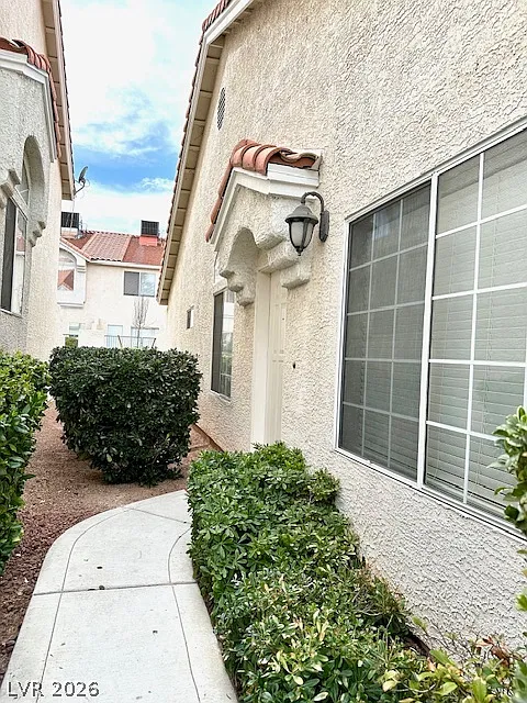 2 bed, 2.0 bath, 1116 sqft, $1,750 — Photo 2