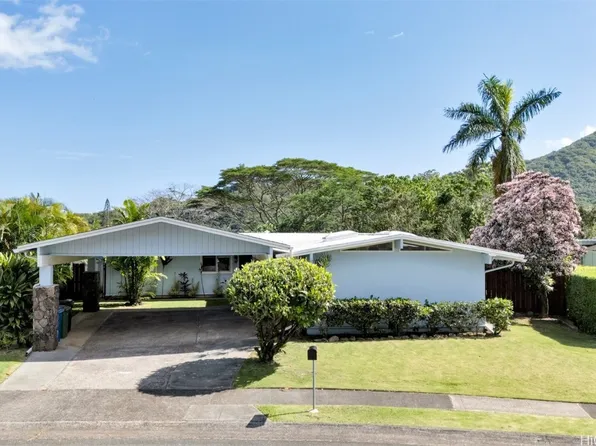 1068 Lunaanela St, Kailua, HI 96734