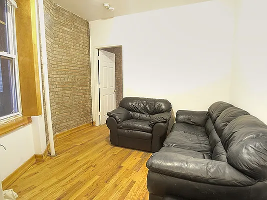 Rented by Ot Demesne LLC | media 17