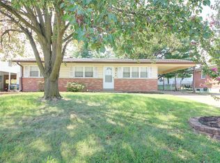 744 Mary Jo Ln, Hazelwood, MO
