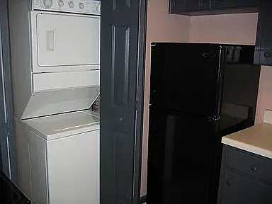 2325 Elliston Pl #406 — Photo 5
