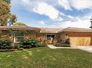 2415 NW 35th St, Boca Raton, FL 33431