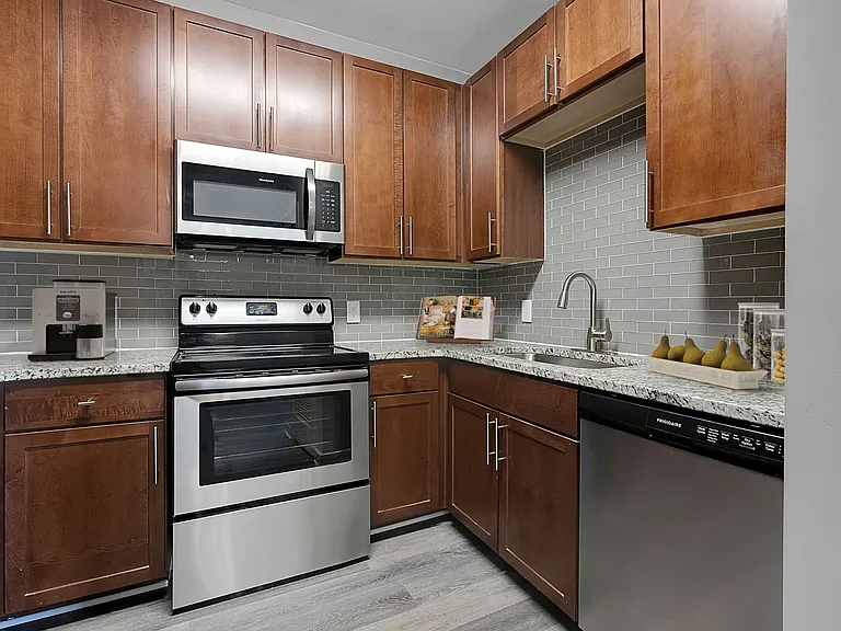 27 Station Ct — Photo 28