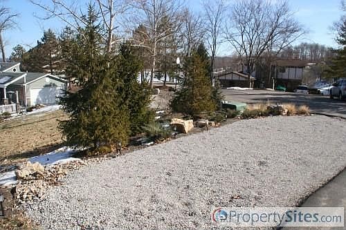 3rd image of 19562 Knollwood Dr