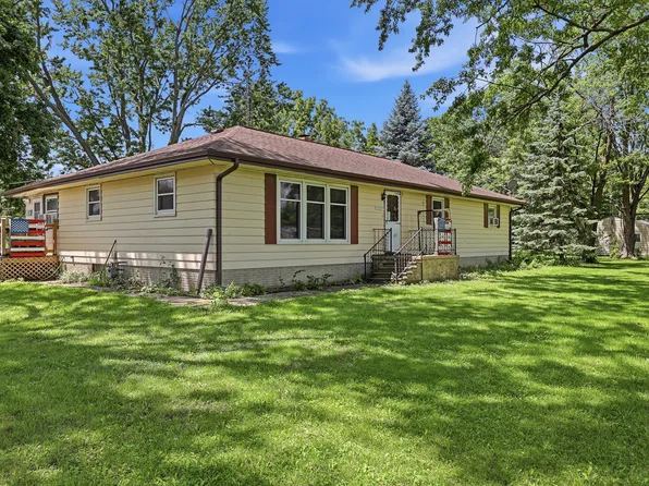 30399 Prairie St, Rock Falls, IL 61071