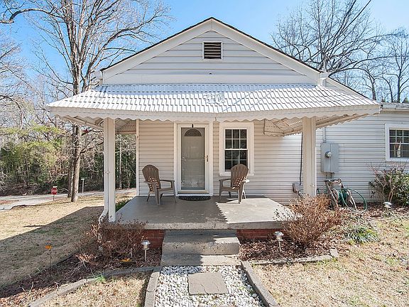2nd image of 310 Pisgah Dr