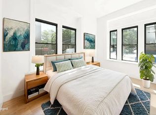 704 8th Ave #1B, Brooklyn, NY 11215