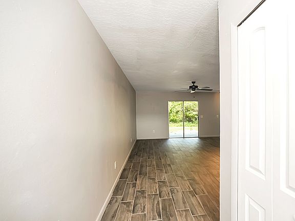 2nd image of 1928 Agora Cir SE APT 104