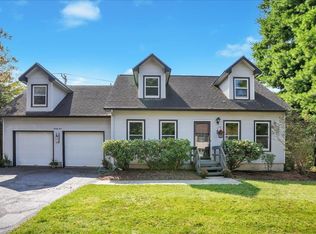 24 Derby Cir, South Burlington, VT 05403