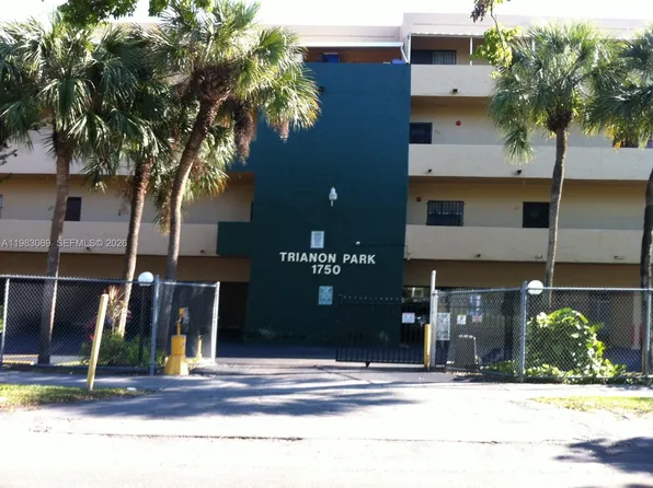 1750 W 56th St APT 112, Hialeah, FL 33012