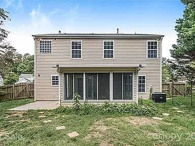 10529 Haddington Dr NW — Photo 11